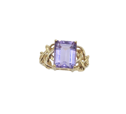 10K Yellow Gold & Amethyst Ladies Fashion Ring